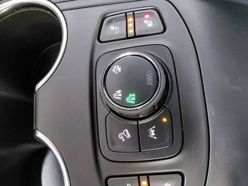 Certified 2024 GMC Terrain SLT AWD/4WD image 56