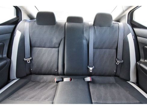 Used 2020 Nissan Versa SV FWD image 14
