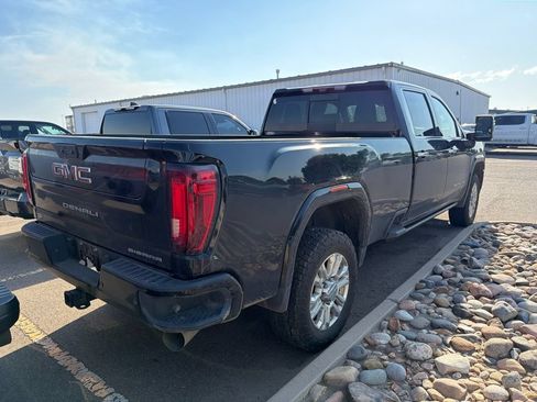 Certified 2023 GMC Sierra 3500 Denali w/ Denali Ultimate Package AWD/4WD image 3
