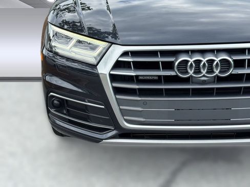 Used 2019 Audi Q5 Prestige w/ Prestige Package AWD/4WD image 11