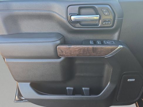 Used 2022 GMC Sierra 2500 Denali w/ Denali Ultimate Package image 21