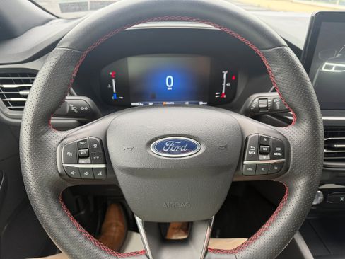 Certified 2024 Ford Escape ST-Line w/ Tech Pack #1 AWD/4WD image 28