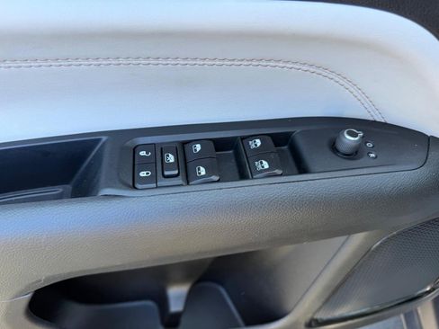 Used 2024 Jeep Compass Limited AWD/4WD image 18