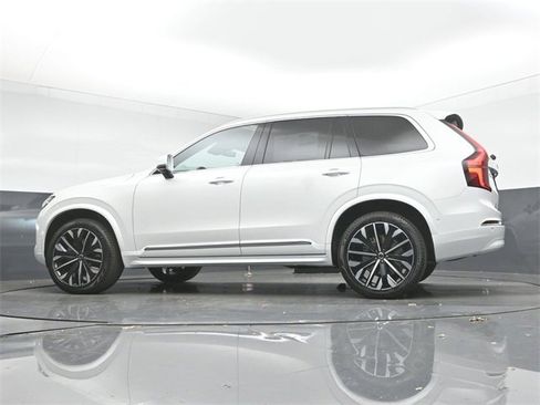 New 2026 Volvo XC90 B6 Ultra w/ Lounge Package image 42
