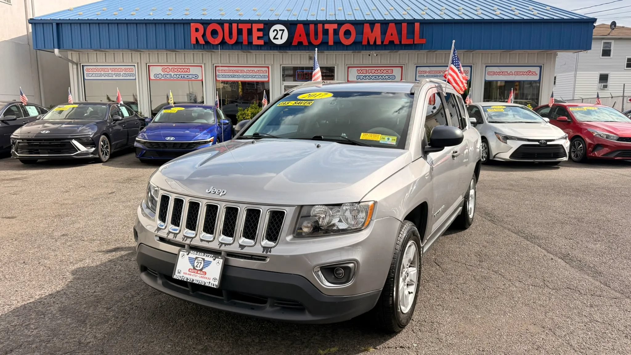 Used 2017 Jeep Compass Sport FWD image 1