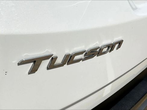 Used 2024 Hyundai Tucson Limited image 31