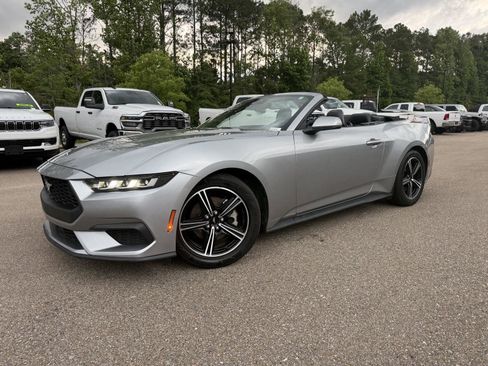 Used 2024 Ford Mustang Premium RWD image 1