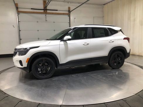 New 2026 Kia Seltos EX w/ EX Sunroof Package image 4