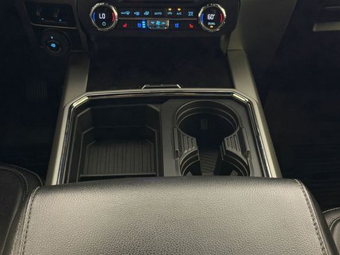 Used 2022 Ford F250 Lariat w/ Black Appearance Package image 24