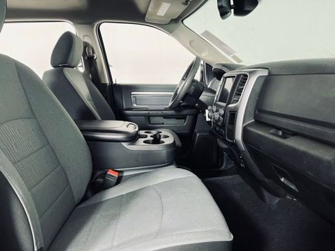 Used 2023 RAM 1500 Classic SLT w/ Electronics Group image 15