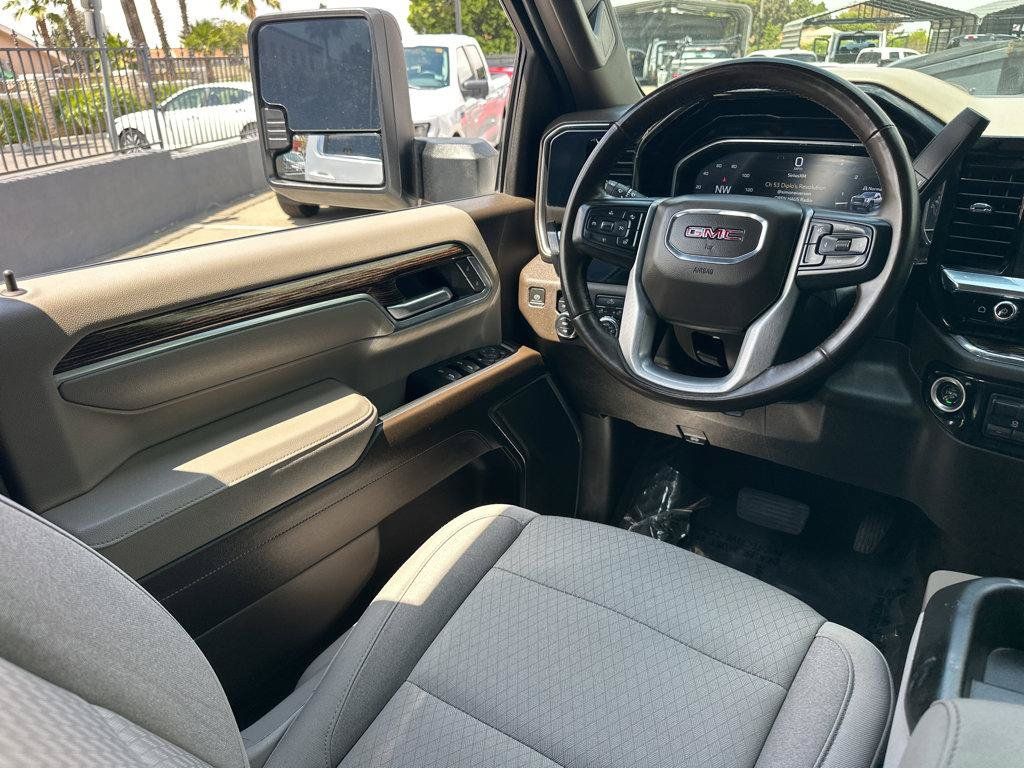 Used 2024 GMC Sierra 2500 SLE w/ SLE Value Package; AWD/4WD image 19