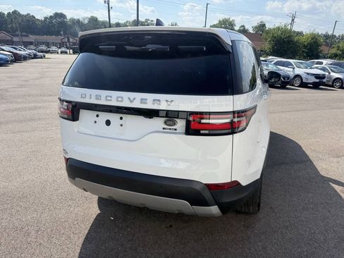 Used 2017 Land Rover Discovery HSE Luxury AWD/4WD image 8