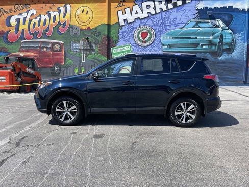 Used 2017 Toyota RAV4 XLE image 2
