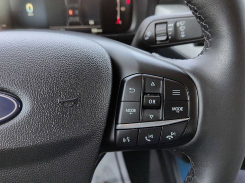 Certified 2025 Ford Maverick XLT w/ XLT Luxury Package FWD image 19