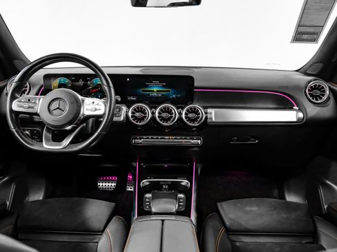 Used 2023 Mercedes-Benz GLB 250 image 20