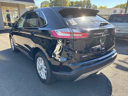 Used 2022 Ford Edge SEL AWD/4WD image 5