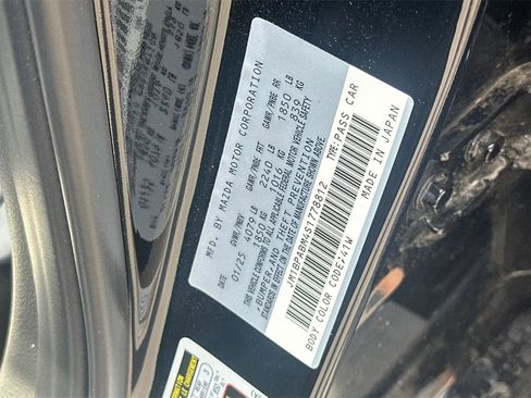 Used 2025 MAZDA MAZDA3 s image 29