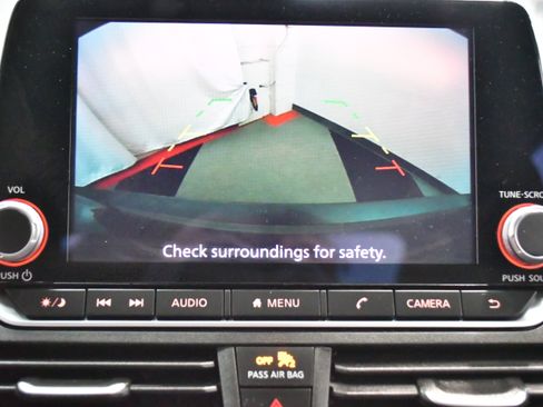 Used 2025 Nissan Altima 2.5 SV FWD image 24