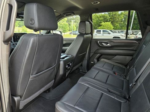 Used 2024 Chevrolet Tahoe LT RWD image 31