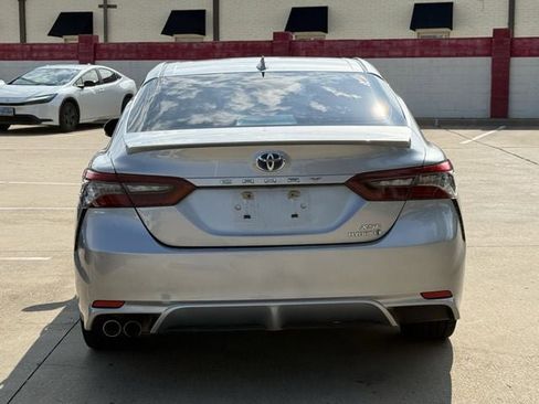 Used 2021 Toyota Camry XSE w/ Cold Weather Package FWD image 5