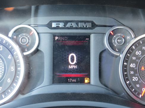 New 2026 RAM 2500 Tradesman AWD/4WD image 23