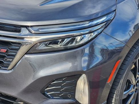 Used 2023 Chevrolet Equinox RS w/ RS Leather Package image 8