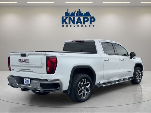 Used 2022 GMC Sierra 1500 SLT AWD/4WD image 5