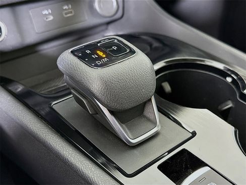 Certified 2023 Nissan Rogue SV image 11