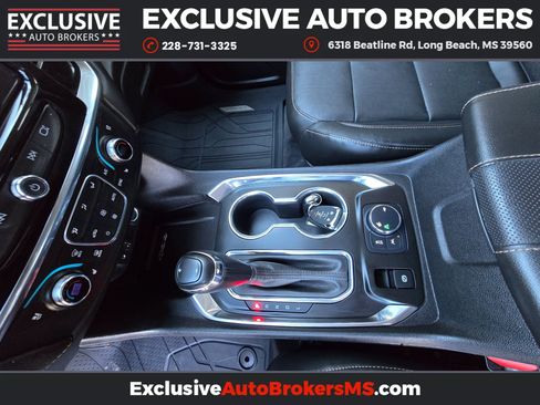 Used 2020 Chevrolet Traverse Premier w/ Redline Edition image 35