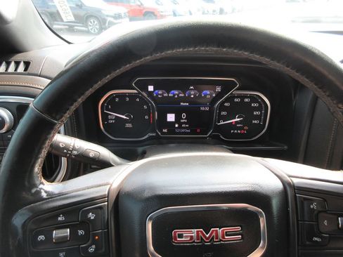 Used 2020 GMC Sierra 1500 AT4 w/ Off-Road Performance Package AWD/4WD image 35
