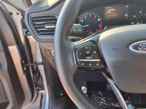 Used 2022 Ford Escape SE w/ Convenience Package image 12
