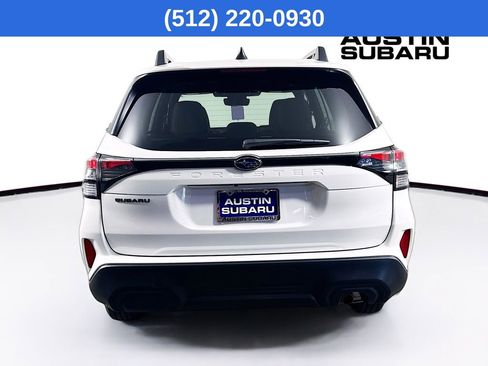 Used 2026 Subaru Forester Premium image 7