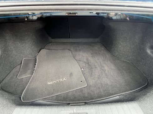 Used 2025 Nissan Sentra SV FWD image 26