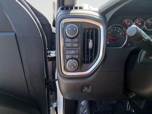 Used 2019 Chevrolet Silverado 1500 LT w/ All-Star Edition AWD/4WD image 19