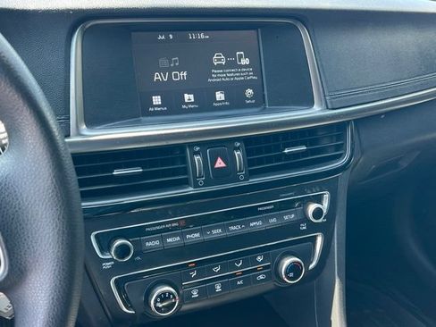 Used 2018 Kia Optima LX FWD image 19