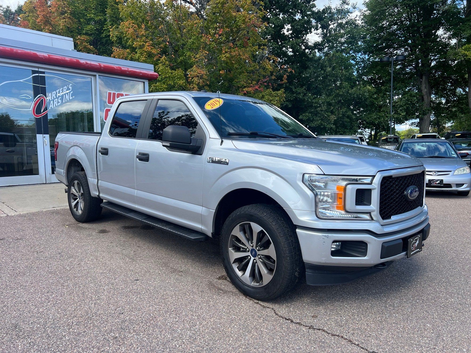 Used 2019 Ford F150 XL w/ Equipment Group 101A Mid AWD/4WD image 2