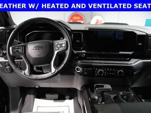 Used 2024 Chevrolet Silverado 1500 ZR2 image 2