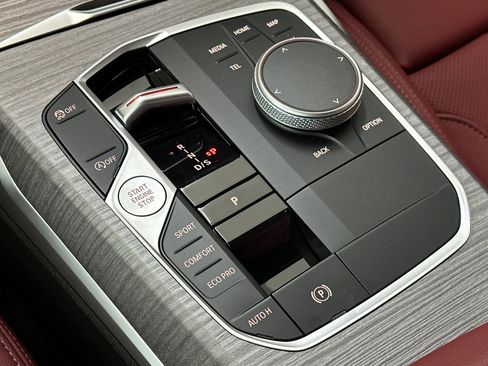 New 2026 BMW 330i Sedan image 23