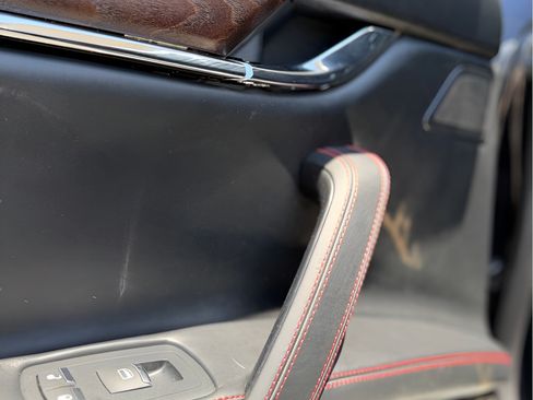 Used 2018 Maserati Quattroporte S GranLusso Q4 AWD/4WD image 17