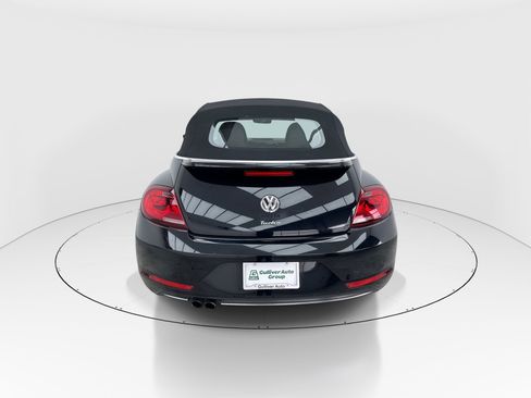 Used 2019 Volkswagen Beetle 2.0T SE image 7