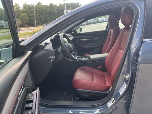 New 2026 MAZDA MAZDA3 Carbon image 20