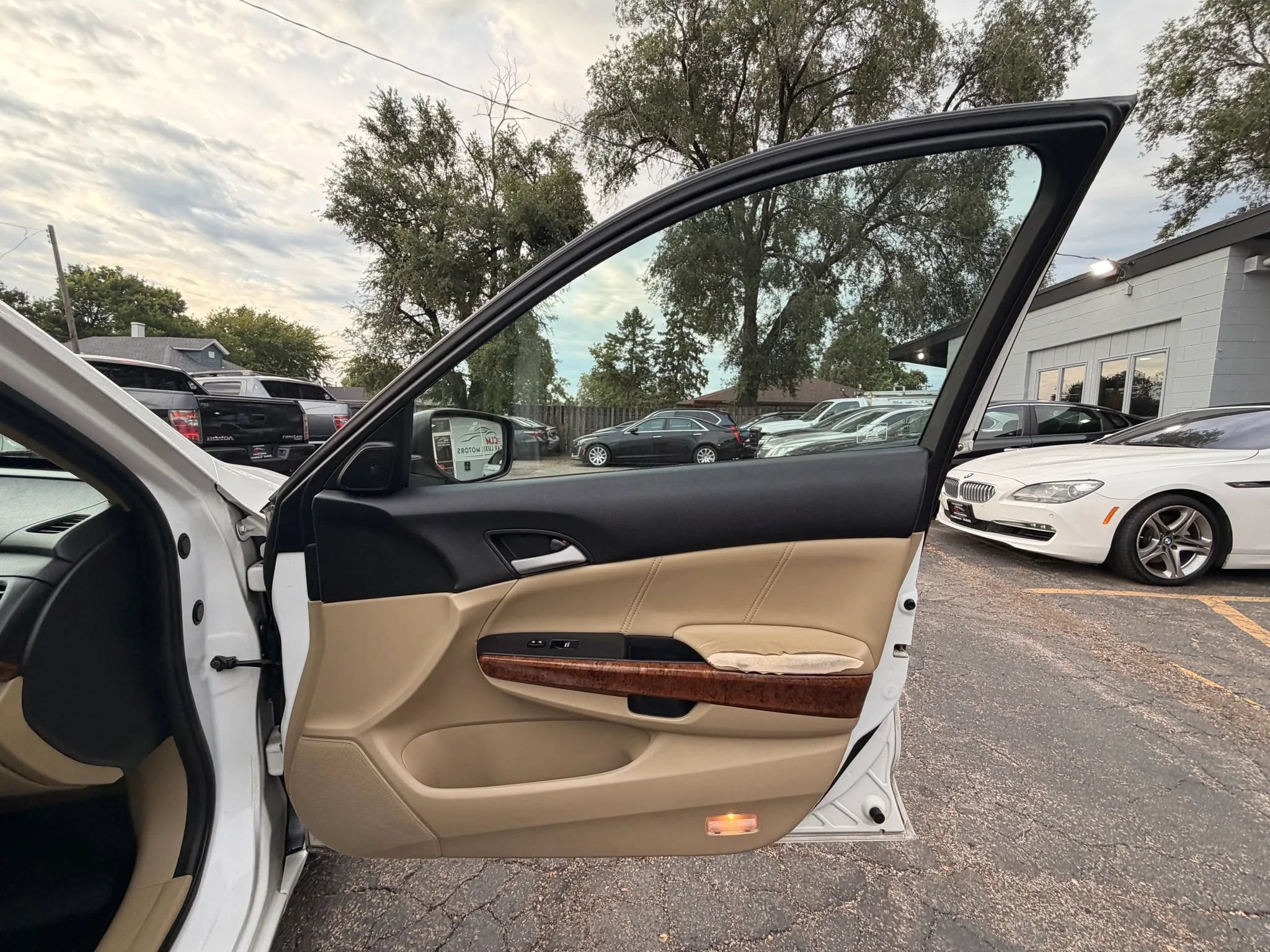 Used 2012 Honda Accord EX-L image 22