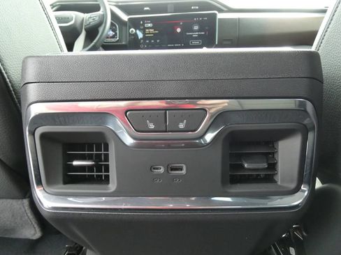 Certified 2024 GMC Sierra 1500 Denali w/ Denali Reserve Package AWD/4WD image 21