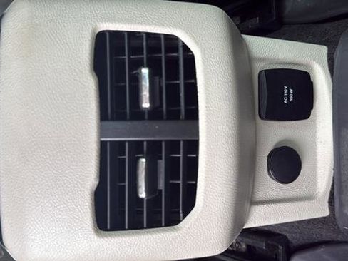 Used 2018 Ford Fusion Platinum FWD image 18