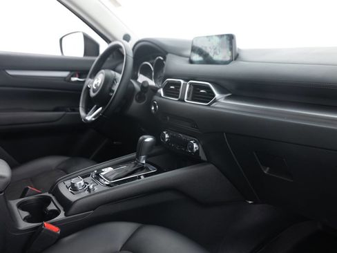 Used 2018 MAZDA CX-5 Touring w/ Preferred Equipment Package AWD/4WD image 29