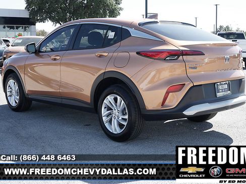 New 2025 Buick Envista Preferred w/ Convenience I Package image 5