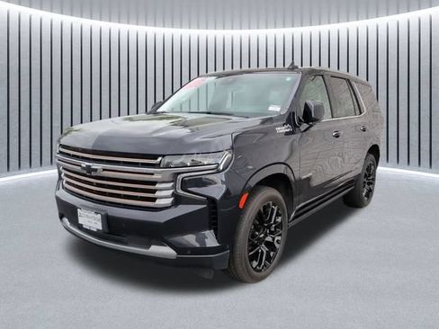 Certified 2023 Chevrolet Tahoe High Country w/ Advanced Technology Package AWD/4WD image 11