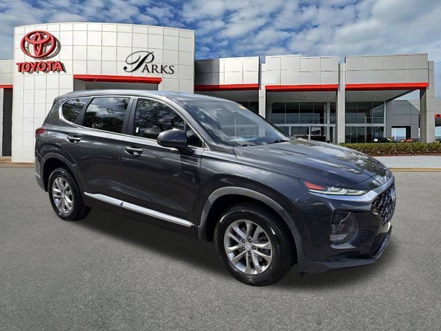 Used 2020 Hyundai Santa Fe SE w/ Cargo Package FWD image 1
