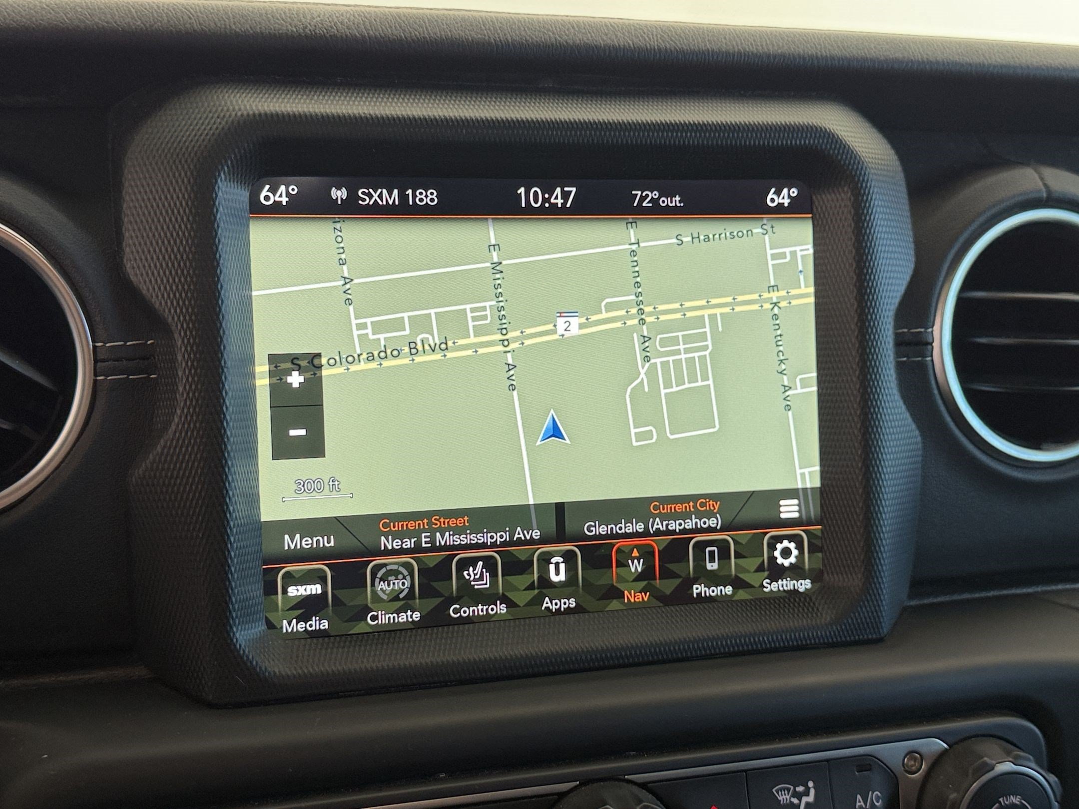 Used 2021 Jeep Wrangler Unlimited Sahara AWD/4WD image 19