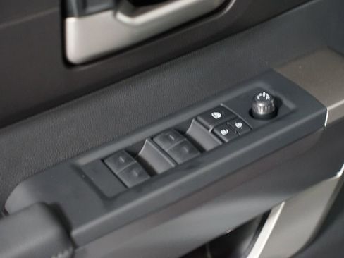 New 2026 Toyota Tundra SR5 image 32